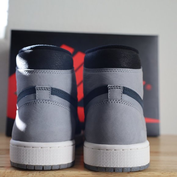 Nike Air Jordan 1 Retro High Element Gore-Tex Black Particle Grey Size 9 - Picture 2 of 4